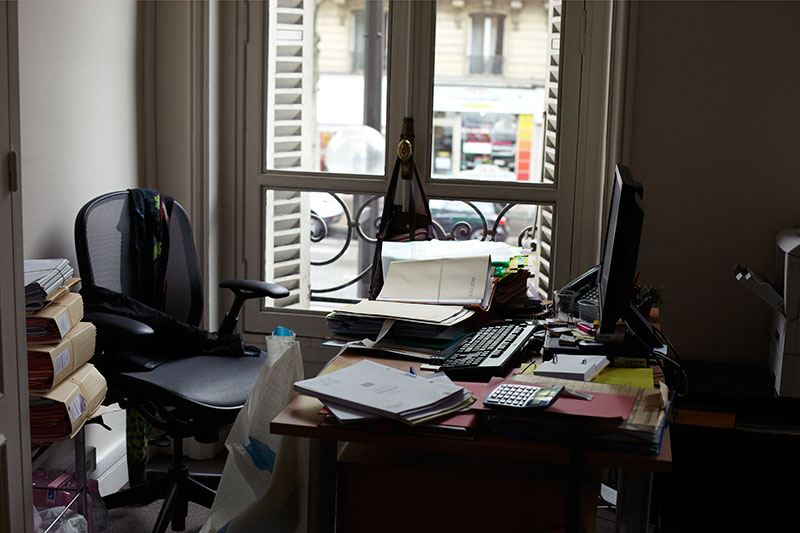 Bureau, ancien siège de l'étude notariale

Cheuvreux, Paris, juin 2014